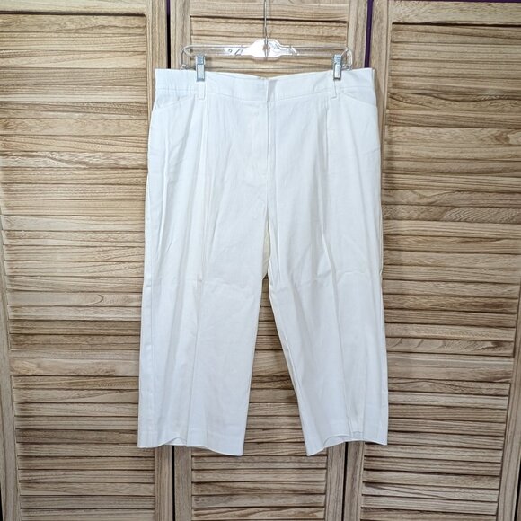 Larry Levine Woman Capri's Cropped Pants Stretch White Size 16W - Picture 1 of 12